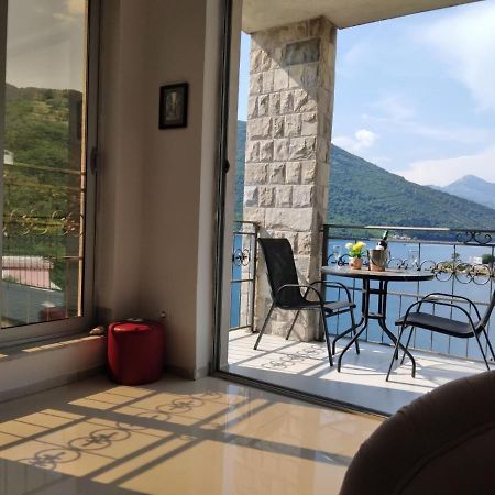 Apartment Galina Tivat Exterior photo