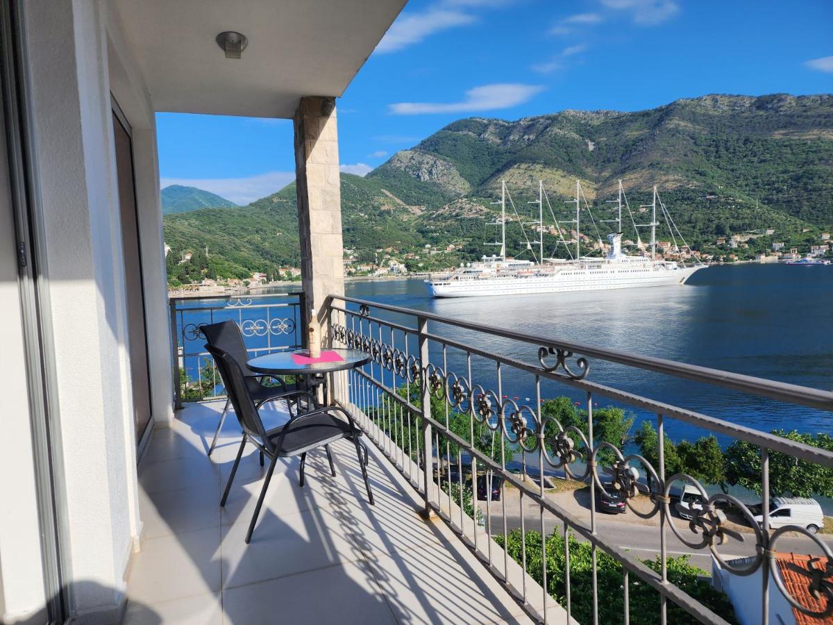 Apartment Galina Tivat Exterior photo
