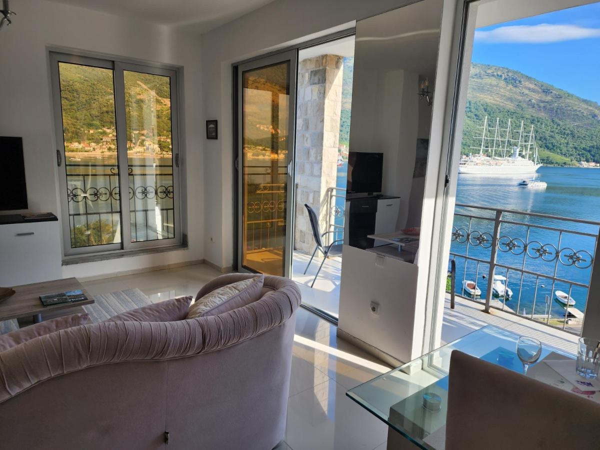 Apartment Galina Tivat Exterior photo